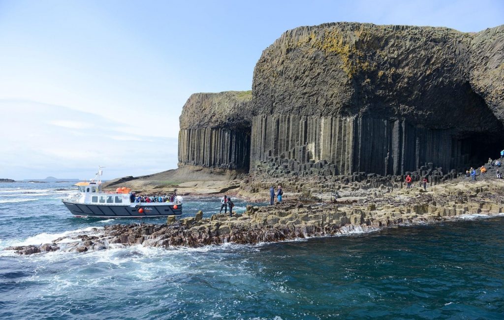 staffa tours.com